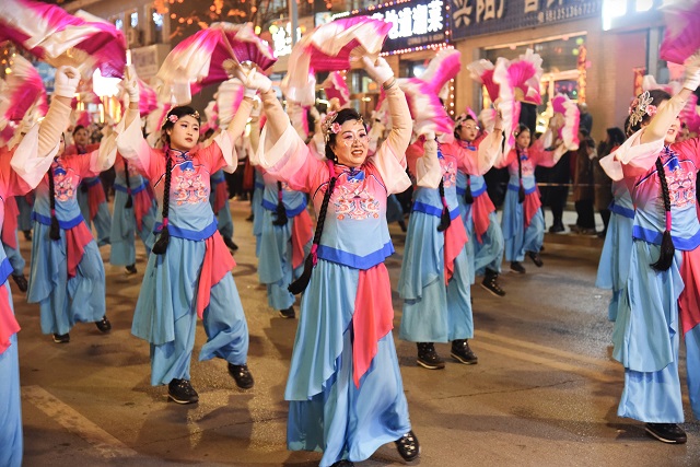 阳高县：锣鼓喧天闹元宵   民俗展演年味浓